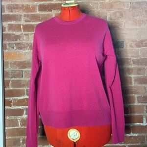 Vince Boxy Drop Shoulder Cashmere Sweater in pink, S